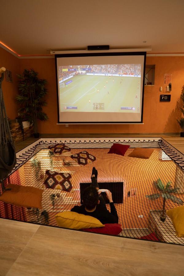 Capsule Marrakech I Chicha I Sauna I Balnéo I Console PS5 I Cinéma Trith-Saint-Leger Esterno foto
